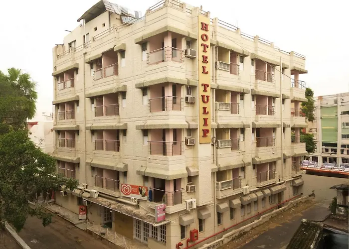 Hotel Tulip Near Sea Beach